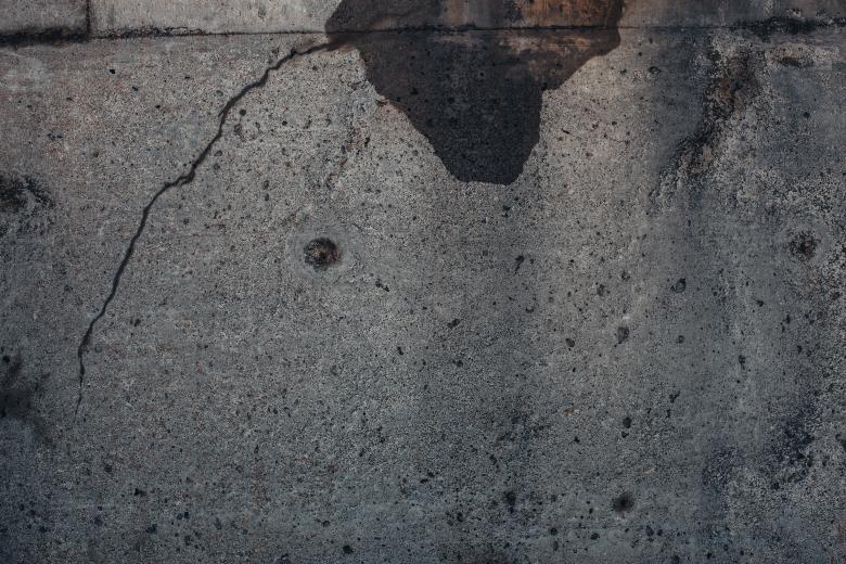 Free stock image of Grunge Cracked Concrete Texture created by Bjorgvin