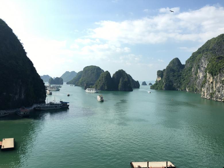 Free stock image of Ha Long Bay Islands created by Jie-Jie 李介介