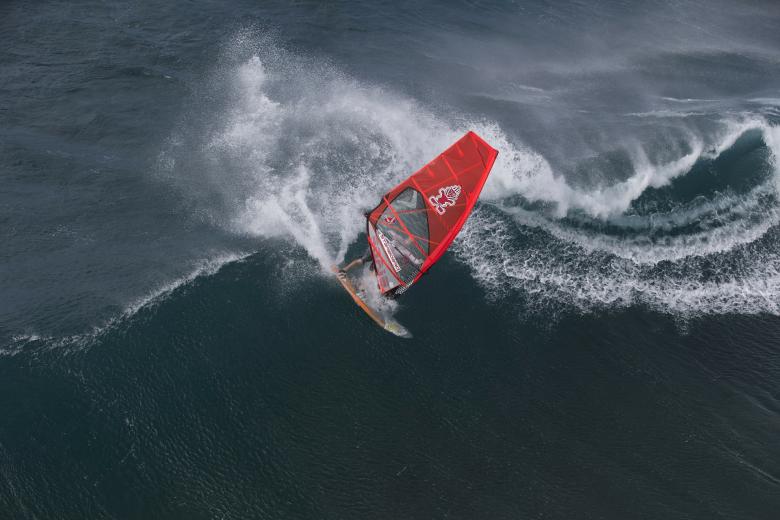 Free stock image of Surfing in Hawaii created by Pixabay