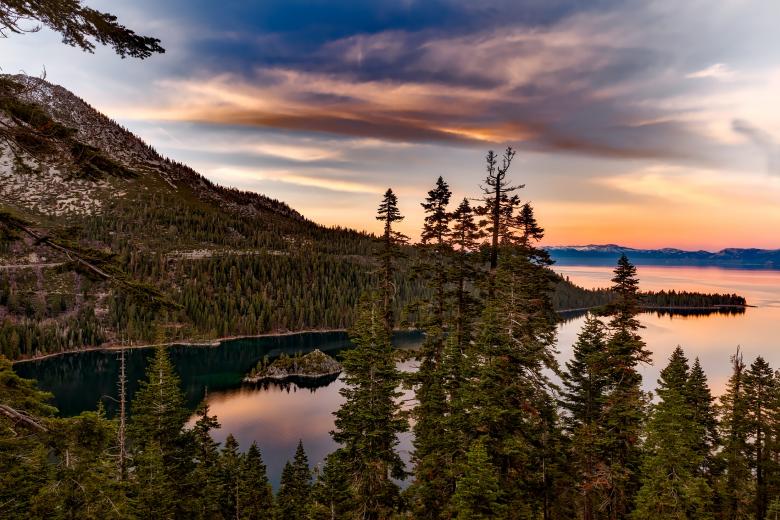 Free stock image of Lake Tahoe created by Pixabay