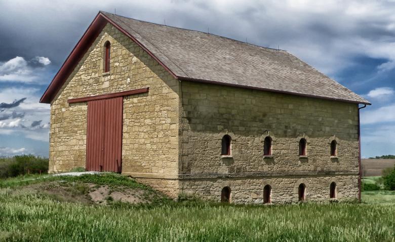 Free stock image of Stone House created by Pixabay