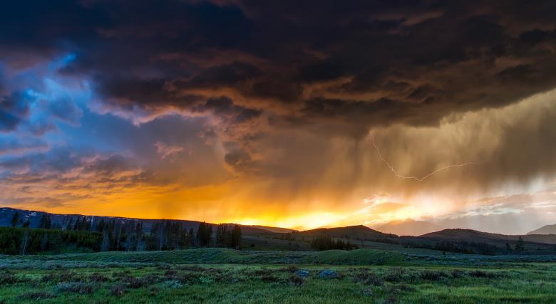 Free stock image of Storm at Yellowstone created by Pixabay
