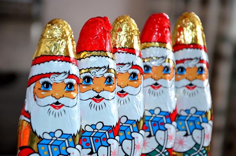 Free stock image of Chocolate Santa created by Pixabay