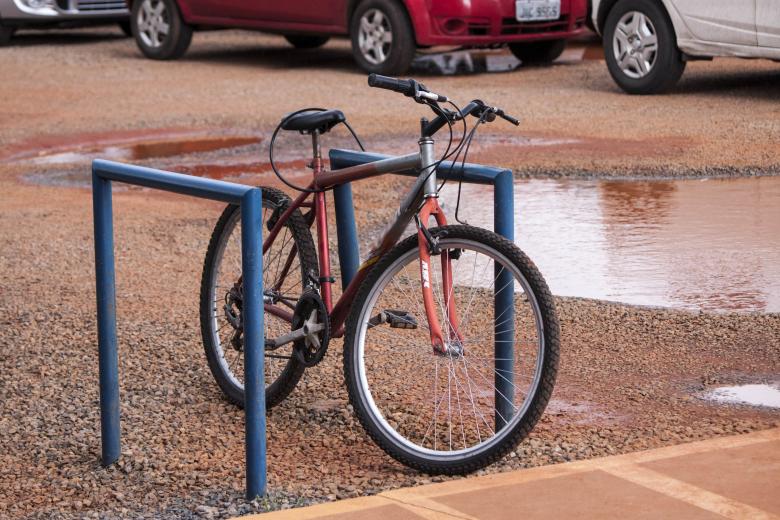 Free stock image of Bicycle on Post created by Eduardo Soares Bogosian