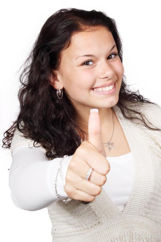 Free stock image of Thumbs Up created by Pixabay