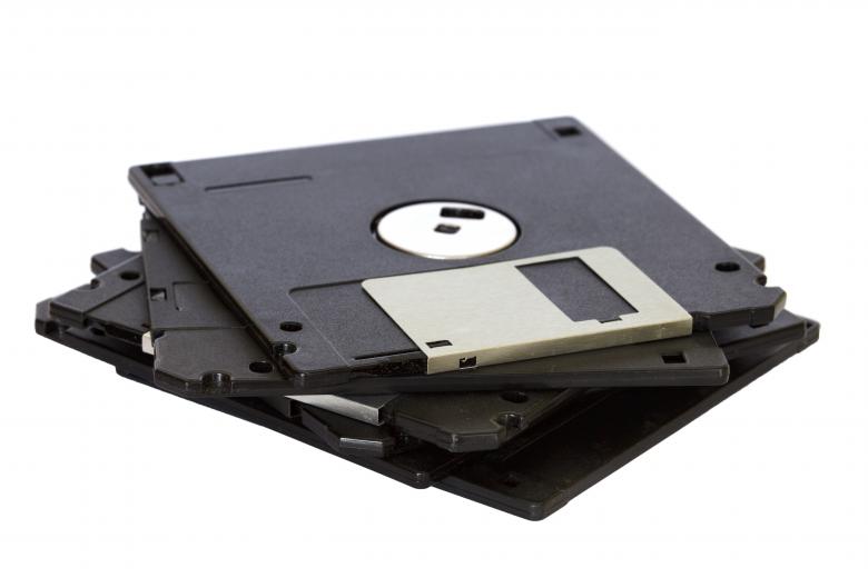 Free stock image of Floppy Disc created by Pixabay