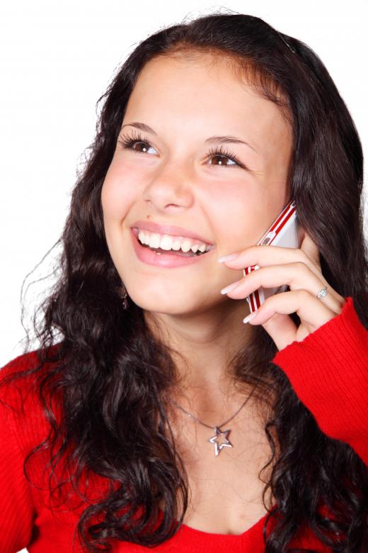 Free stock image of Girl Calling created by Pixabay