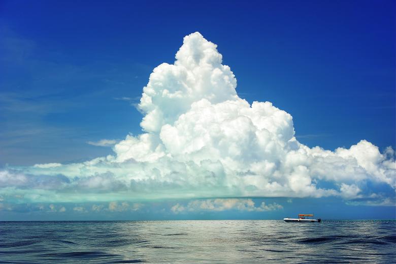Free stock image of Sailing in the Sea created by Pixabay