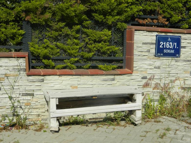 Free stock image of Bench in the Street created by Hulya Yılmaz