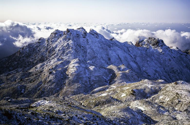 Free stock image of Cloudy Mountains created by Pixabay