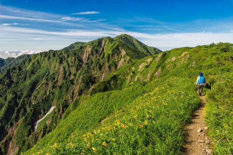 Free stock image of Trekking on the Mountains created by Pixabay