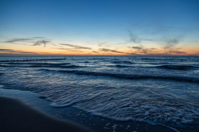 Free stock image of Sunset at the Ocean created by Pixabay