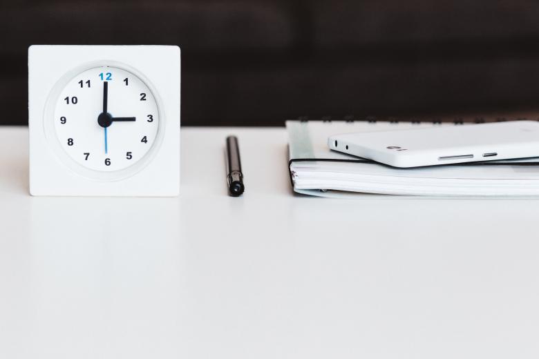 Free stock image of Table Clock created by Pixabay