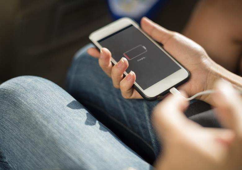 Free stock image of Charging the Cell created by Pixabay