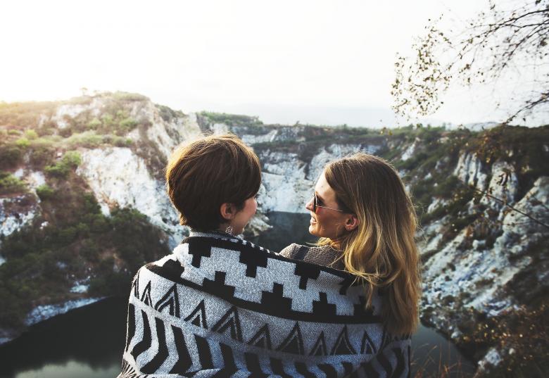 Free stock image of Two Friend Travelers created by Pixabay