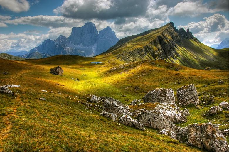 Free stock image of Dolmites Mountain Range created by Pixabay