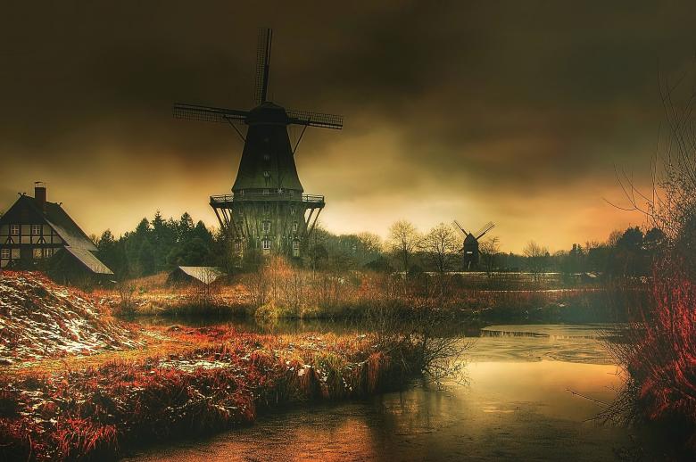 Free stock image of Windmill in the Village created by Pixabay