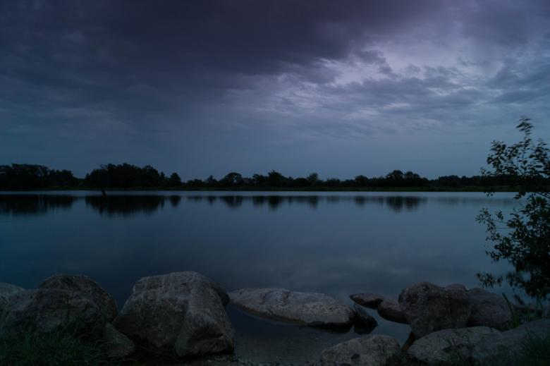 Free stock image of Lake in the Evening created by Pixabay