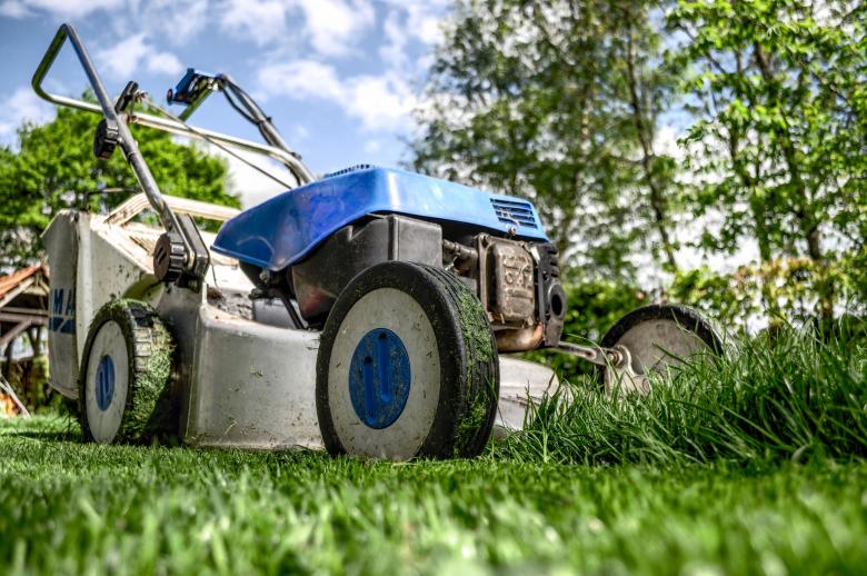 Free stock image of Lawnmower Machine created by Pixabay