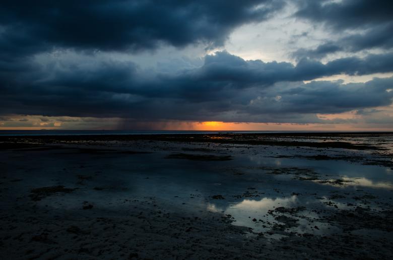 Free stock image of Seaside at Sunset created by Pixabay