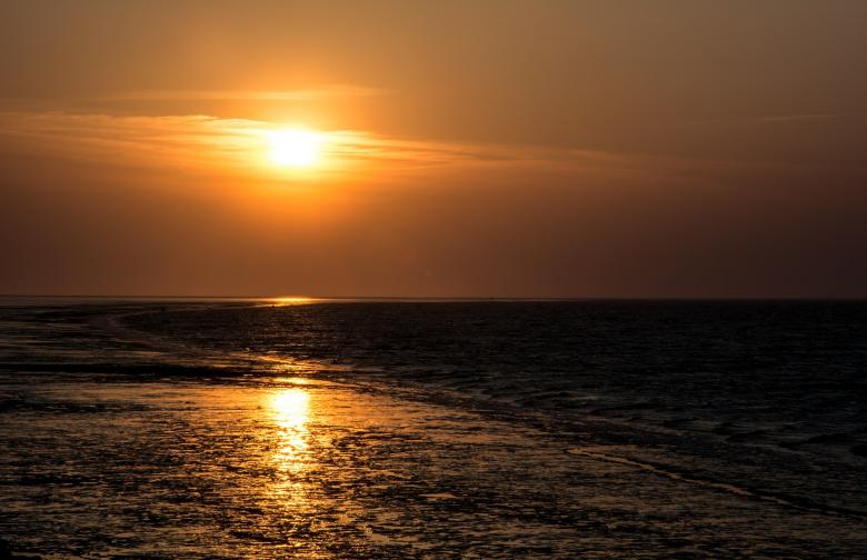 Free stock image of Ocean at Sunset created by Pixabay