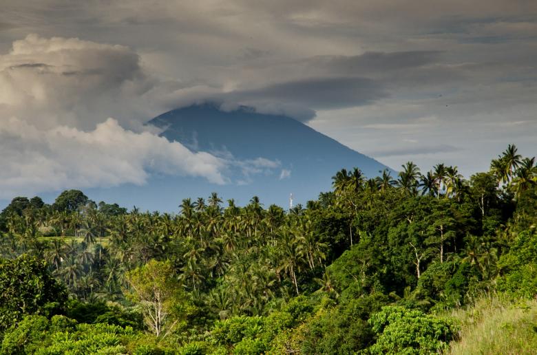 Free stock image of Volcano covered with Clouds created by Pixabay