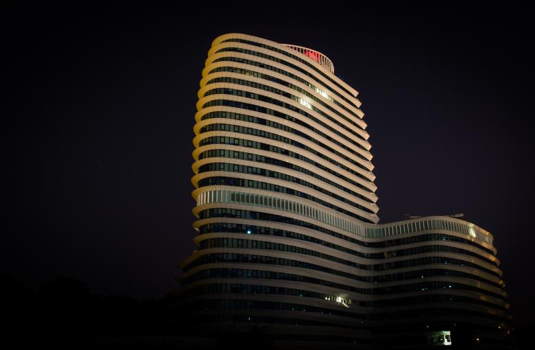 Free stock image of Urban Skyscraper created by Pixabay