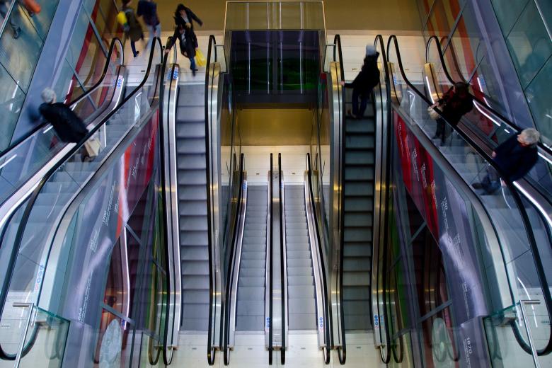 Free stock image of Escalators in the Building created by Pixabay