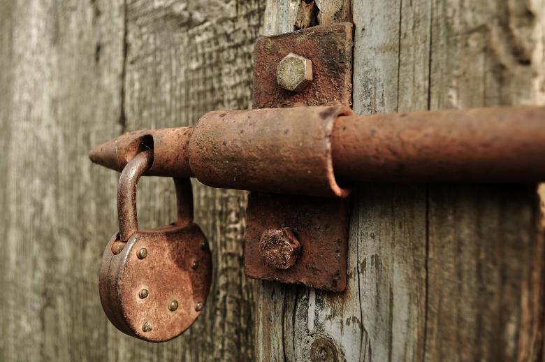 Free stock image of Rusting Lock created by Pixabay
