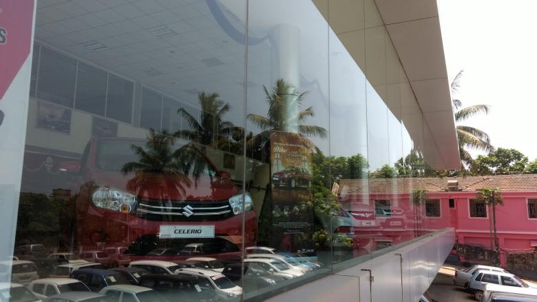 Free stock image of Car Dealership created by chandan