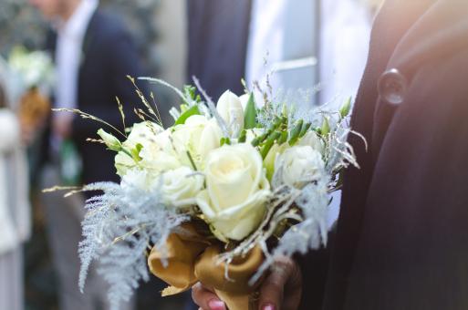 White Roses for Wedding