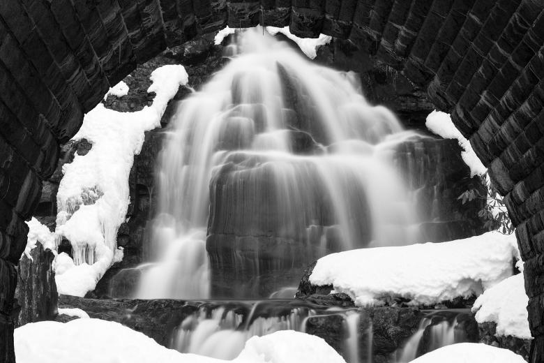 Free stock image of Winter Arch Waterfall created by Nicolas Raymond