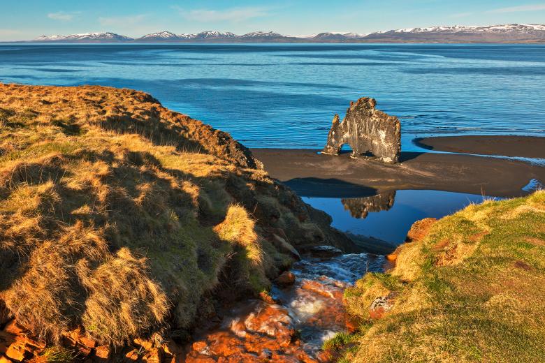 Free stock image of Hvitserkur Mountain Coast created by Nicolas Raymond