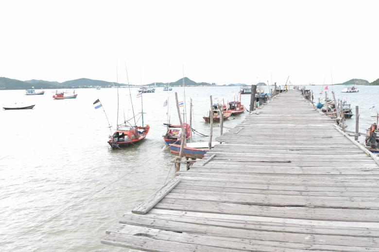 Free stock image of Pier with Small Boats created by Batu Berk