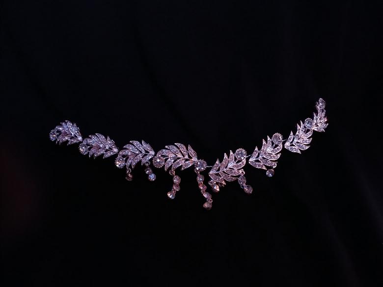 Free stock image of Head Jewelry with Leafs and Diamonds created by lady lum