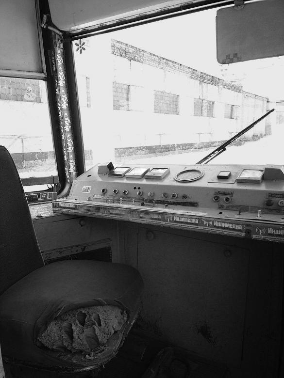 Free stock image of Old Tram Driver Seat and Control Board created by Victoria Borodinova