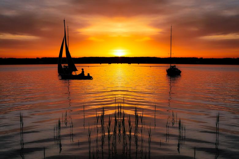 Free stock image of Boats on Lake at Sunset created by mohamed hassan