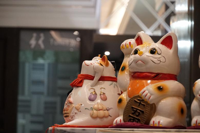 Free stock image of Maneki Neko created by Weng Bee