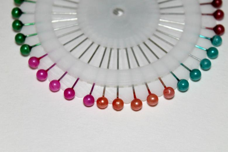 Free stock image of Bright pins (close-up photography) created by NomeVizualizzato