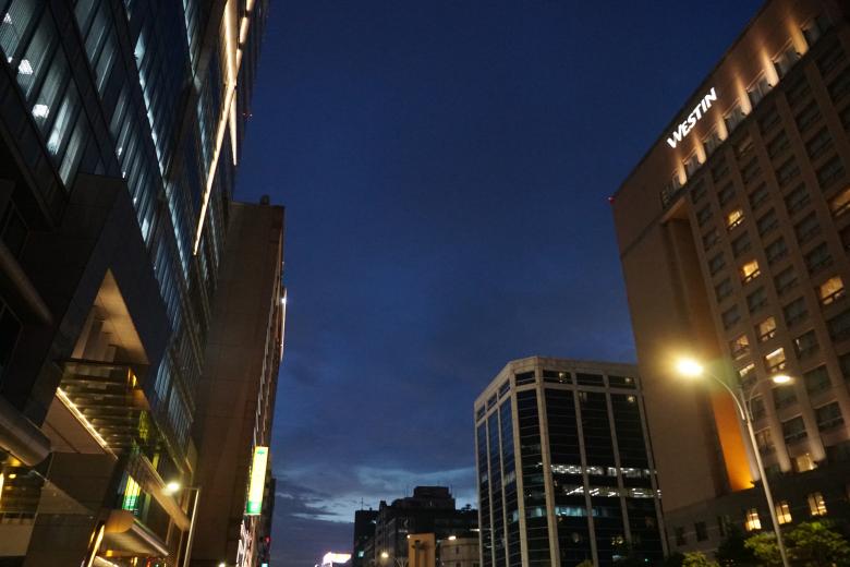Free stock image of Sky over Taichung at Night created by Weng Bee
