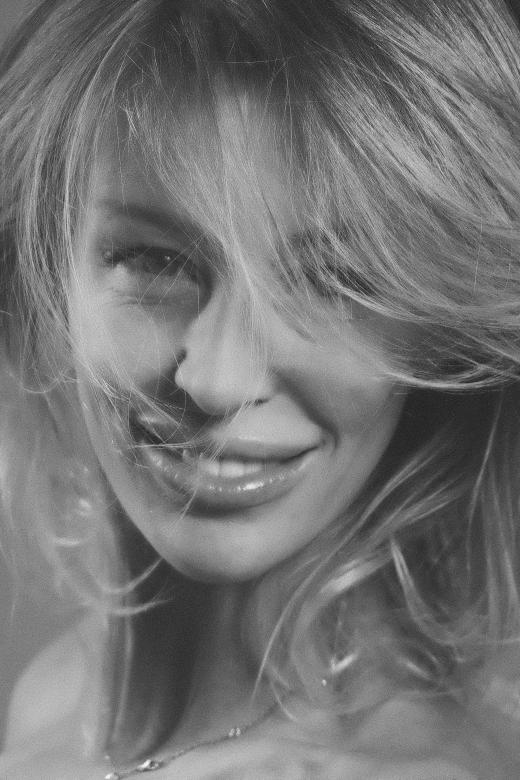 Free stock image of Smiling Woman Portrait created by Alexander Krivitskiy