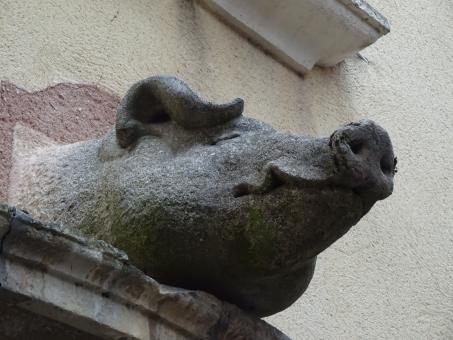 Free Stock Photo of Stone sculpture in ancient house