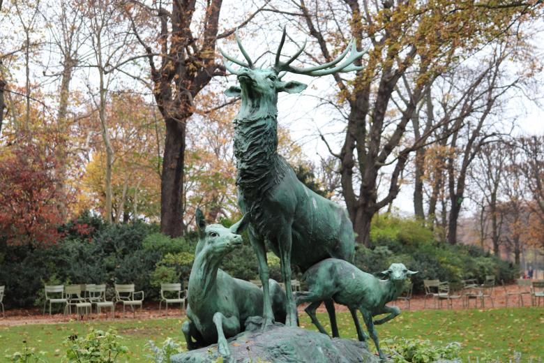 Free stock image of Deer and Roe Sculpture created by GAIMARD Jacques