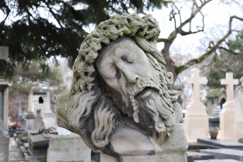 Free stock image of Stone Christ on a grave created by GAIMARD Jacques