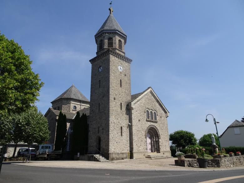 Free stock image of Very high bell tower to be heard from far? created by GAIMARD Jacques