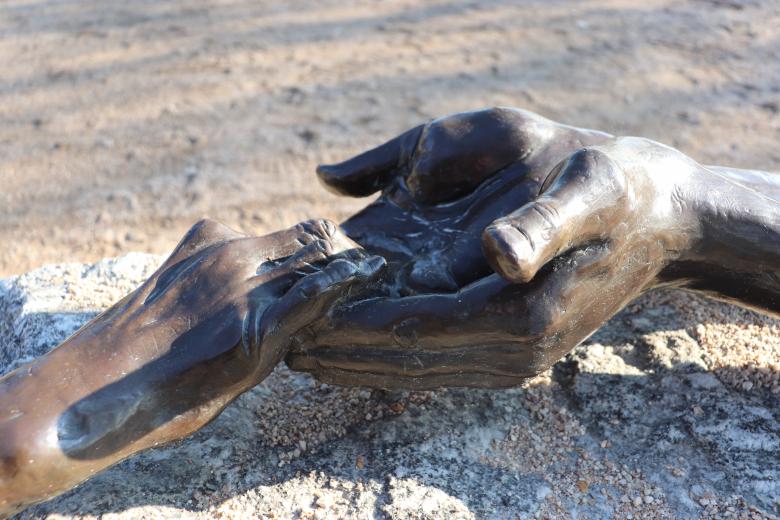 Free stock image of Bronze hands created by GAIMARD Jacques
