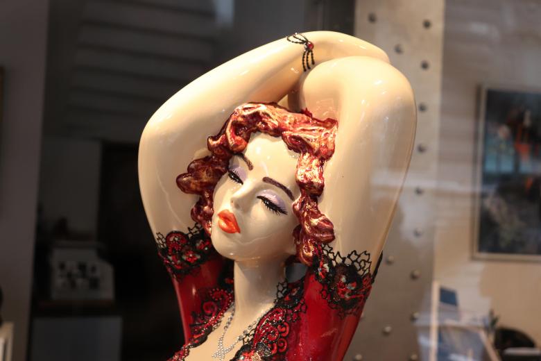 Free stock image of I'm so gorgeous in my window... created by GAIMARD Jacques