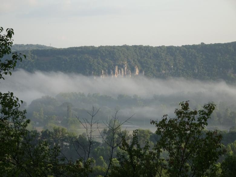 Free stock image of Morning mist over the valley created by GAIMARD Jacques