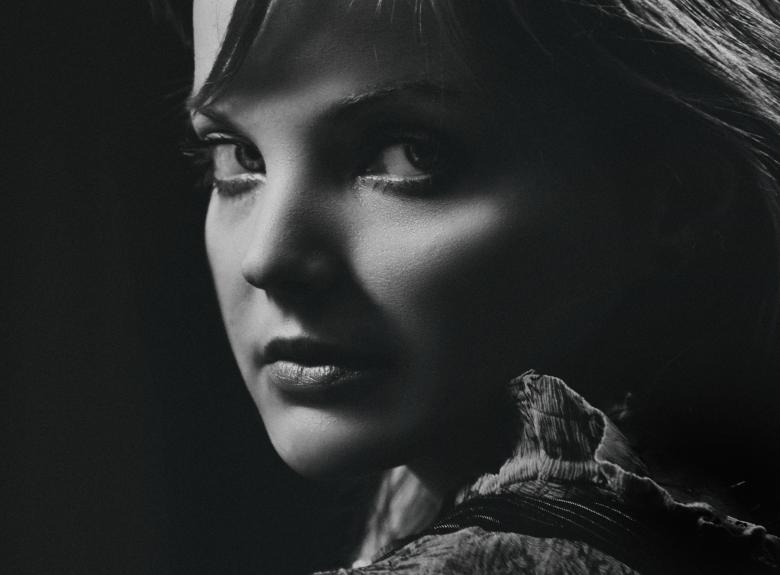 Free stock image of Dark Woman Studio Portrait created by Alexander Krivitskiy
