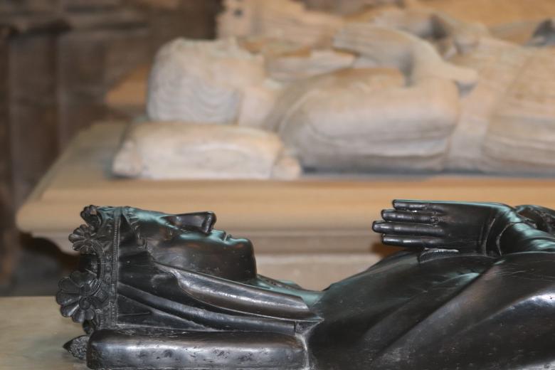 Free stock image of Black stone recumbent statue created by GAIMARD Jacques